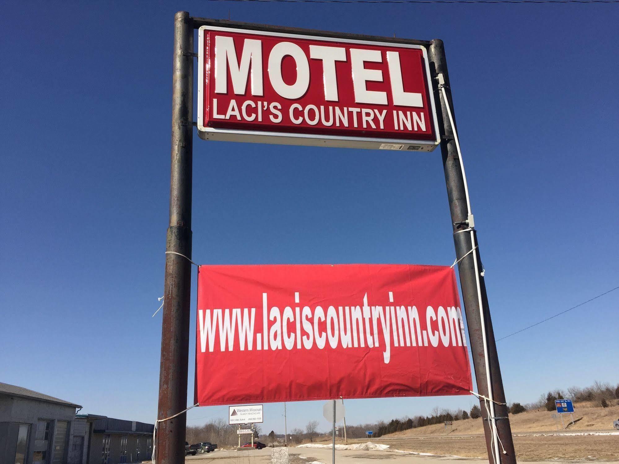 Laci'S Country Inn - Knob Noster Exterior photo
